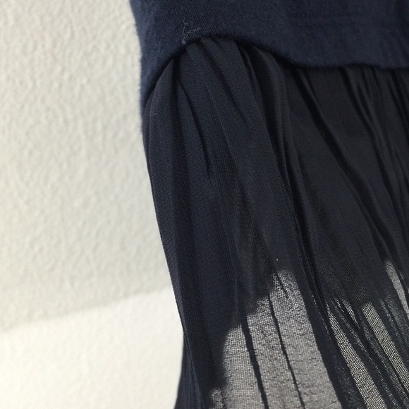 HOLLISTER TOP - Picture 6 of 11